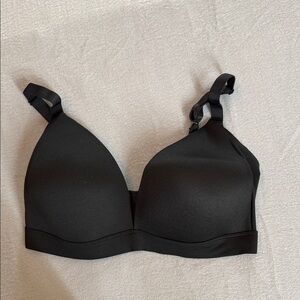 Auden Lightly Lined Wireless Bra Classic‎ Black Size 38DD